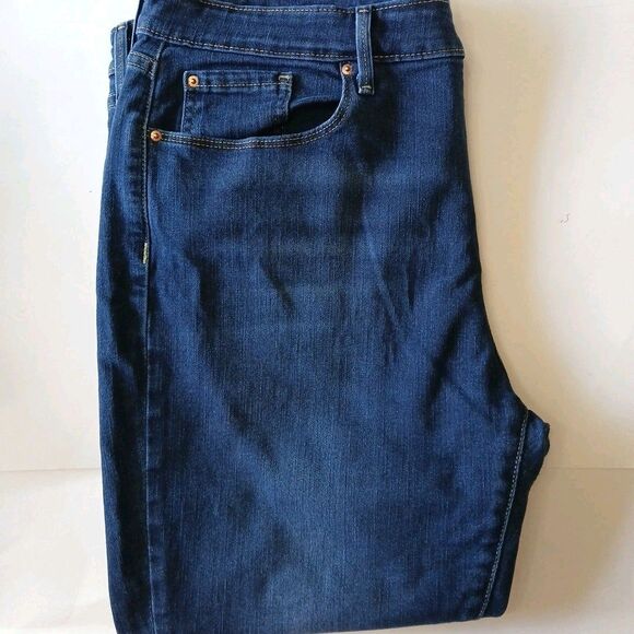 Signature Levi Strauss Gold Mid Rise Capri Dark Wash Cuffed Jeans Size 18 W34 - Picture 16 of 16